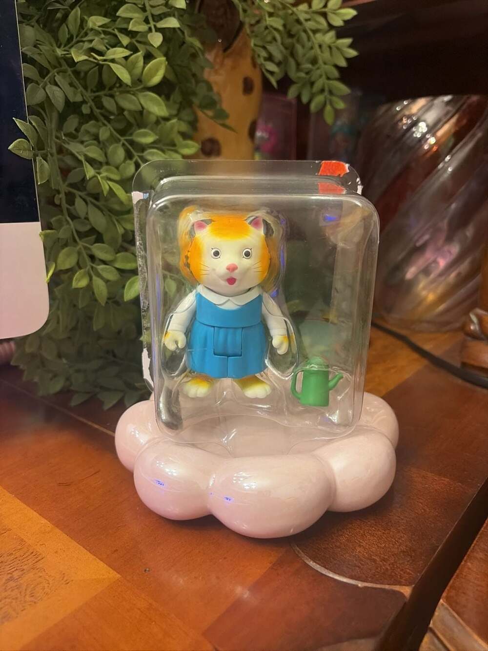 Super7 Richard Scarry's Busy World Sally Cat 3.75-Inch ReAction Figure